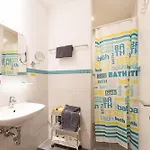 Dah-inn