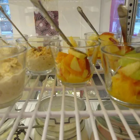 Dah-inn فندق داخاو