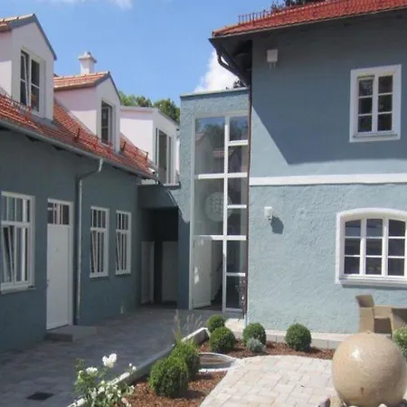 Dah-inn Szálloda 3*