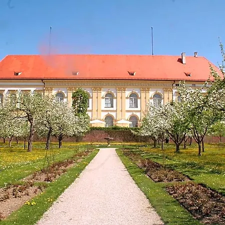 Dah-inn Szálloda Dachau