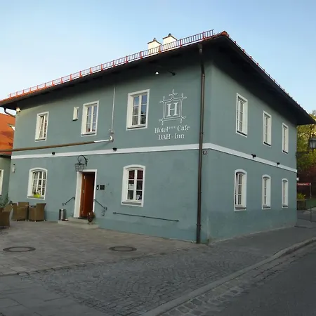 Hotel Dah-inn