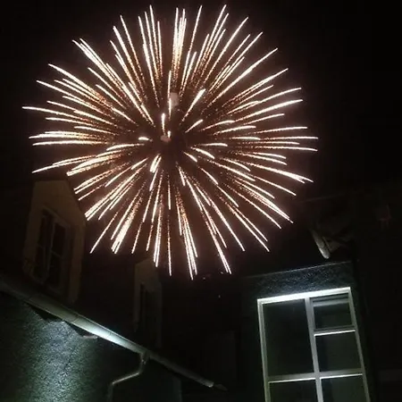 Dah-inn فندق داخاو